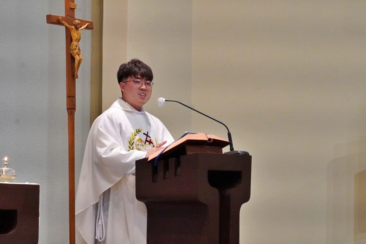 제주교구 김석우 스테파노 새 사제 미사